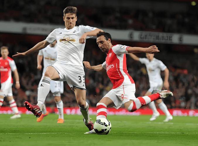 开云下载-葡超巨星受伤告急:波尔图未能赢球暂居次席的简单介绍