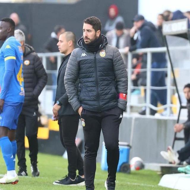 葡超巨星受伤告急:波尔图未能赢球暂居次席的简单介绍