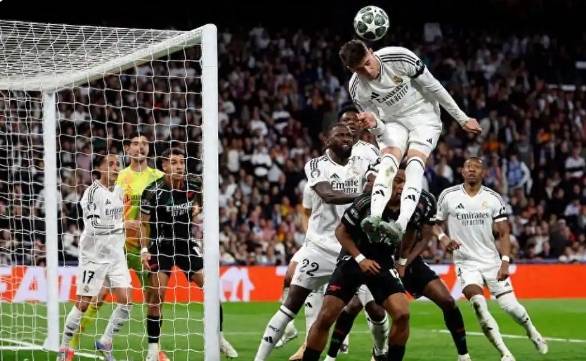 开云官网-欧国联史上最佳进球诞生皇马主场大胜