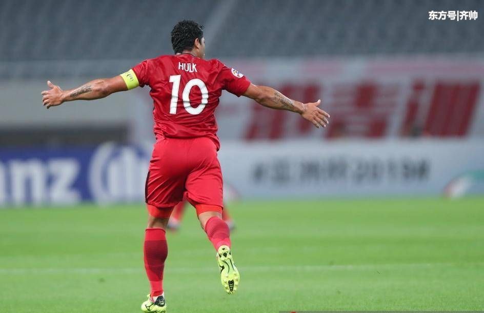 开云下载-包含上港门将脱手送礼，造成惨痛失利遗憾的词条