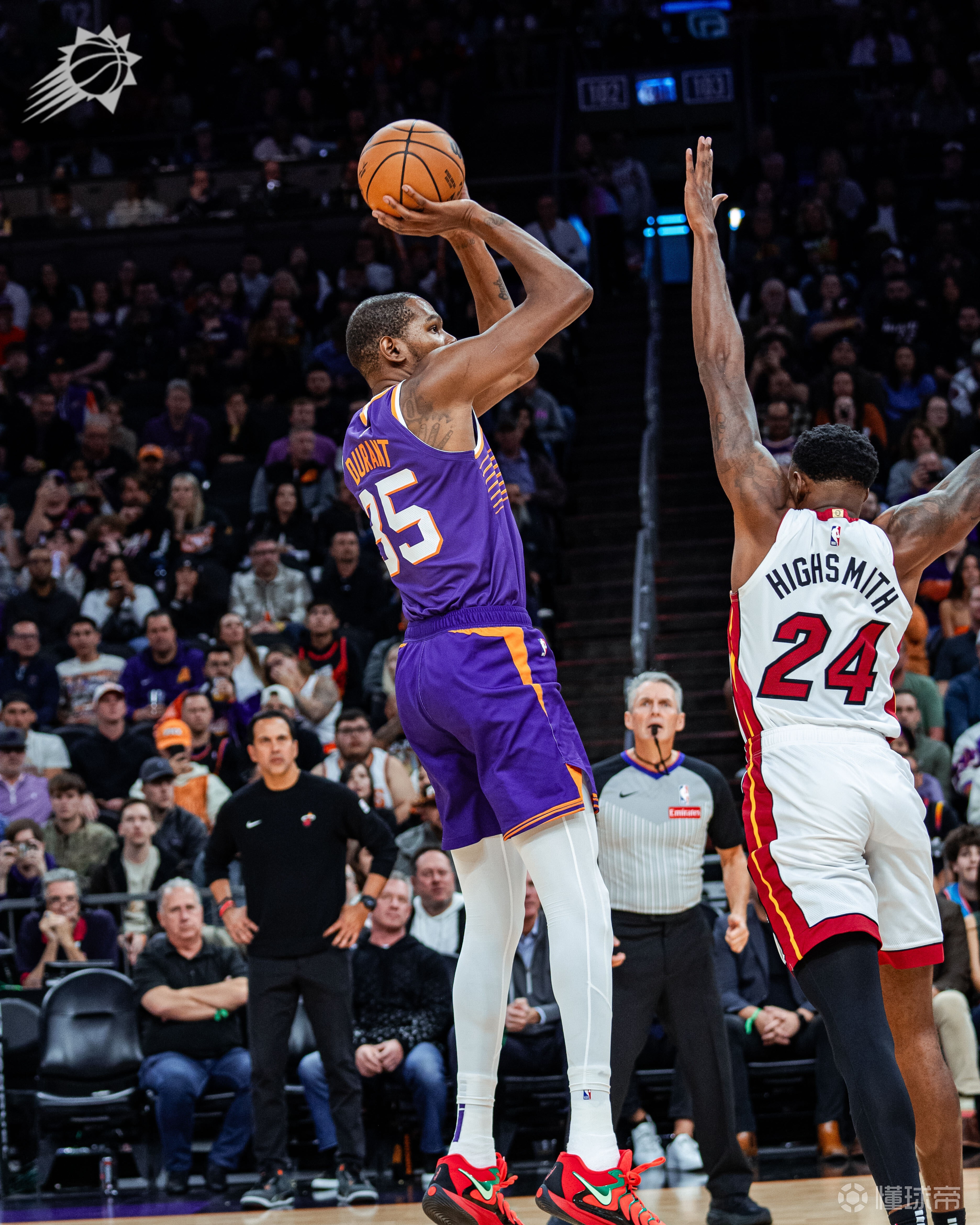 开云官网-篮网队取得五连胜，杜兰特表现抢眼