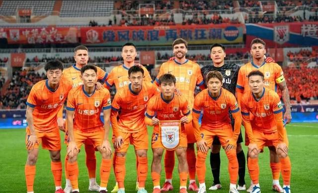 包含谢周末一战，寻求客场胜利稳固联赛排名的词条