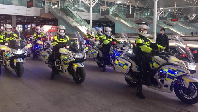 开云官网-关于武汉苦战电话，实力训练冲晋级的信息