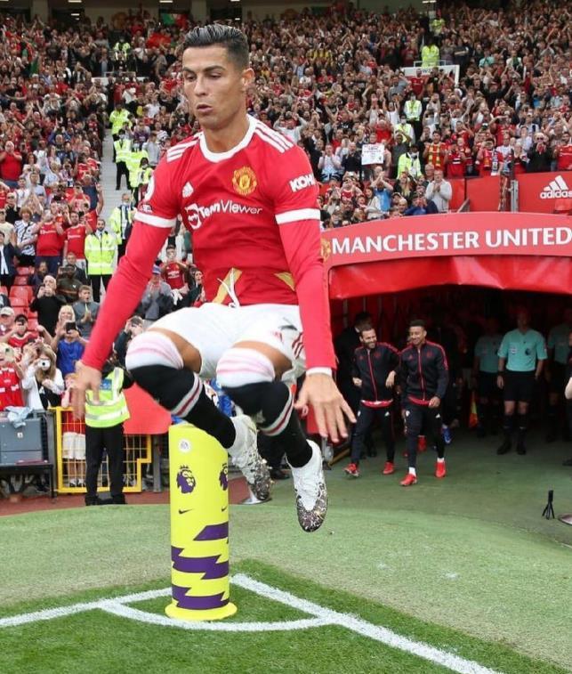 榜首球队再战，欧洲联赛成绩暴露真相的简单介绍