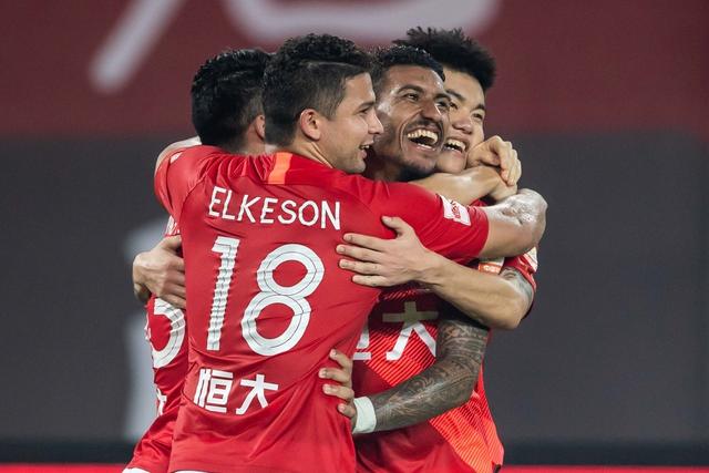 开云体育登录-恒大客场击败大连一方，重回榜首位置的简单介绍