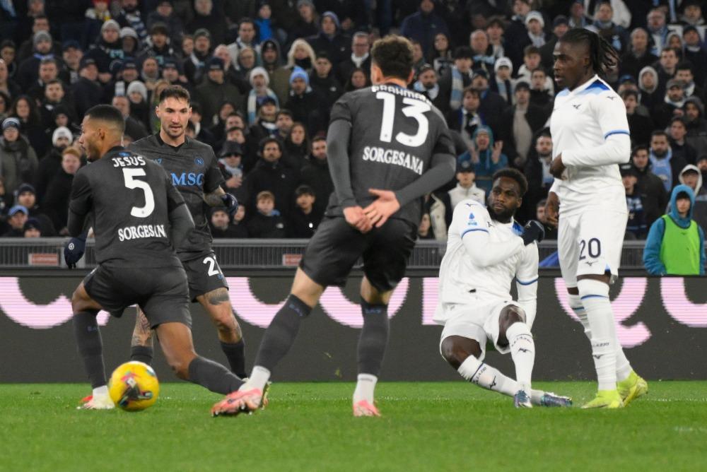 开云体育中国-关于那不勒斯主场击败对手，稳坐前列的信息