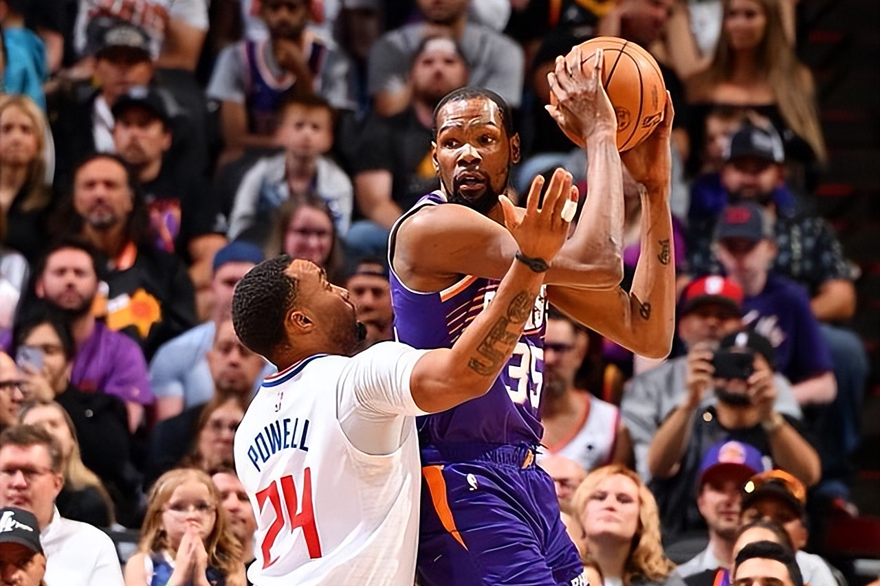 开云体育官网-国王再次落败远离胜利，状态乏力