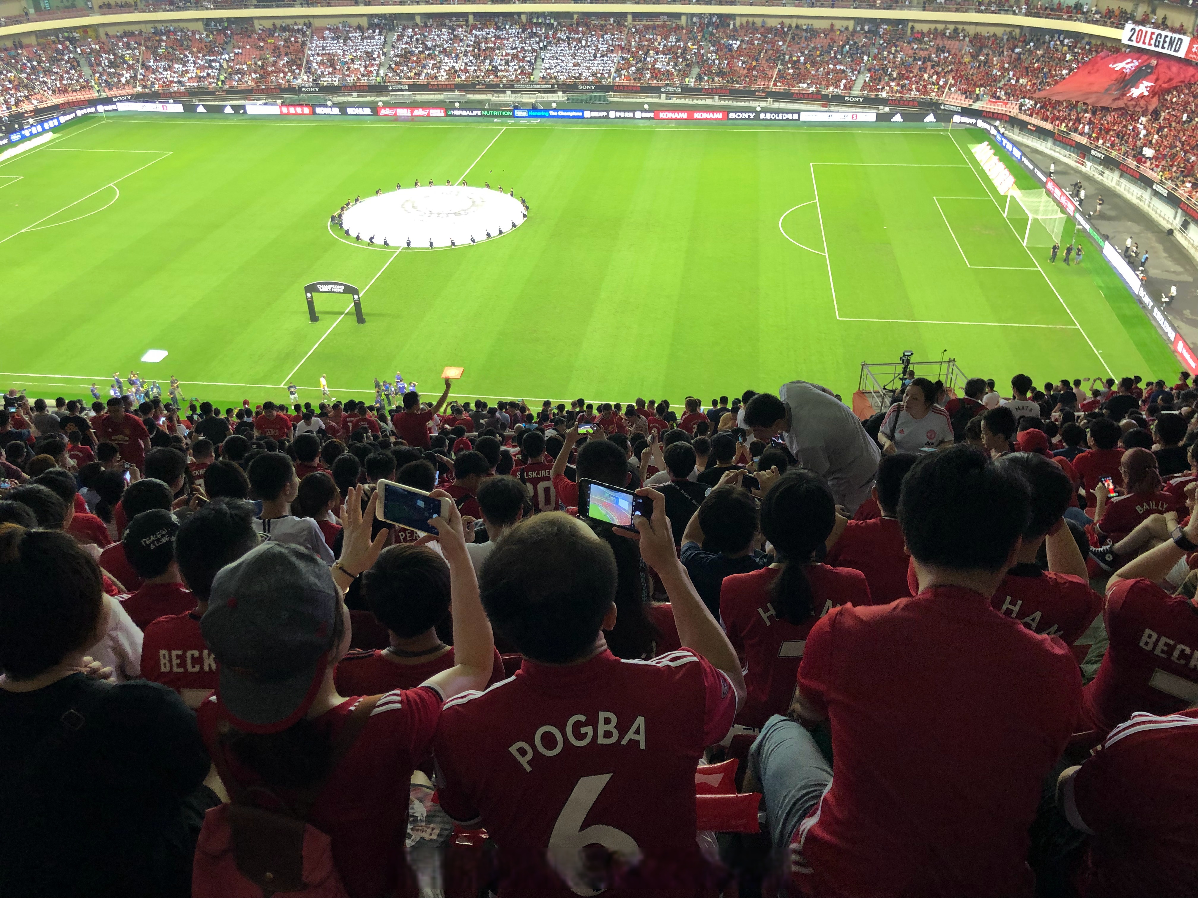 包含热刺绝杀西班牙，格列兹曼乌龙送礼欧冠的词条