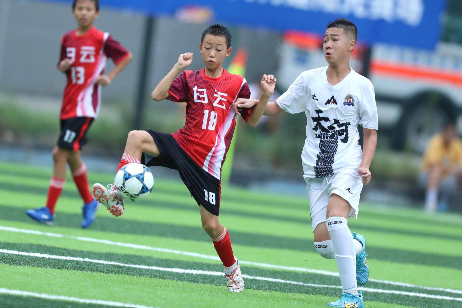 开云体育APP下载-武汉破波杯青少年足球赛进入激烈角逐阶段的简单介绍