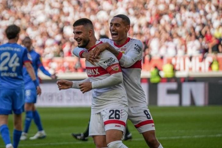 勒沃库森球队凝聚力强，客场胜出