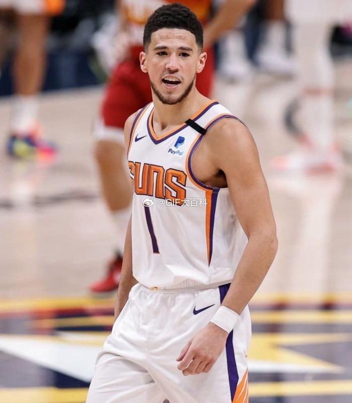 太阳虽输给篮网，但布克得到全队最高29分的简单介绍