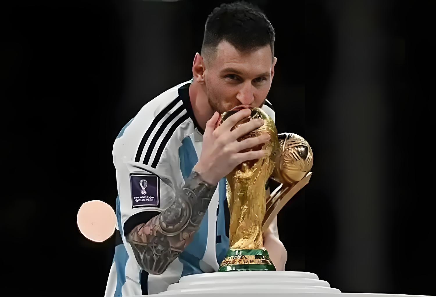 开云体育下载-巴黎翻盘阿根廷，梅西惊艳世界