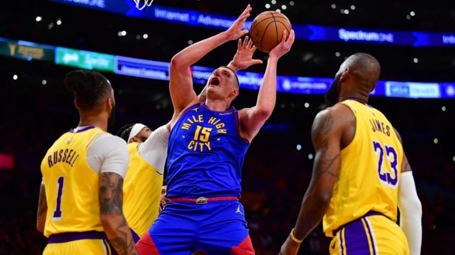 鹈鹕轻取雷霆，锡安统治全场