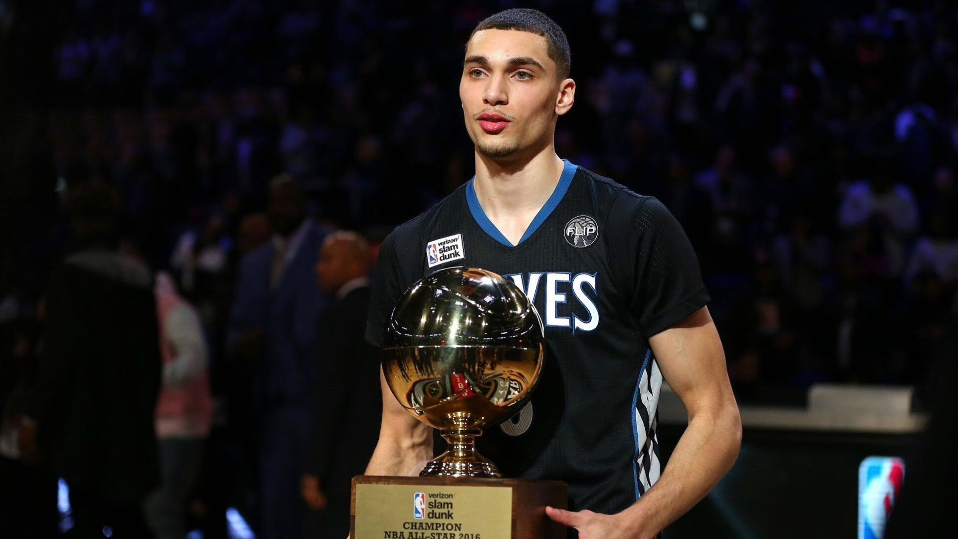 冰封左翼,卢卡库防守端铁闸显威,拜仁攻坚战意外受阻于乌克兰铁阵