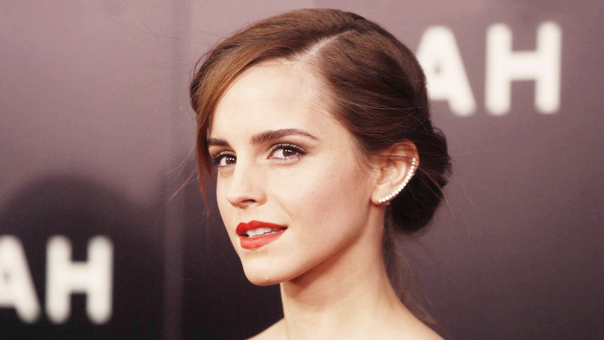 绞索与利刃，切尔西的战术牢笼与卢卡库的生涯之夜