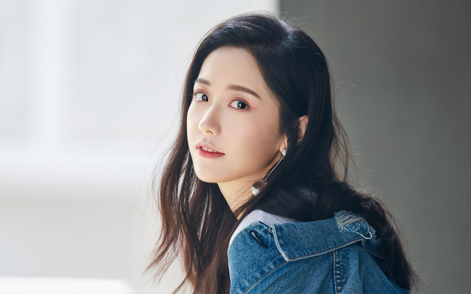 青春风暴与钢铁防线,加维爆发引领进攻,亚特兰大防守艺术锁死南非