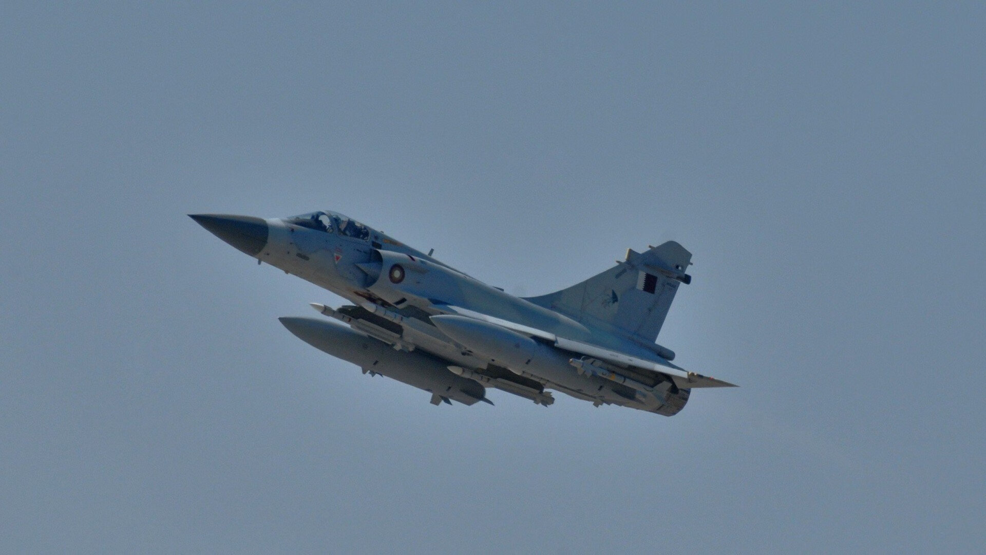 双线鏖战，加拿大乌克兰的冰上对决与阿拉巴的西决传奇