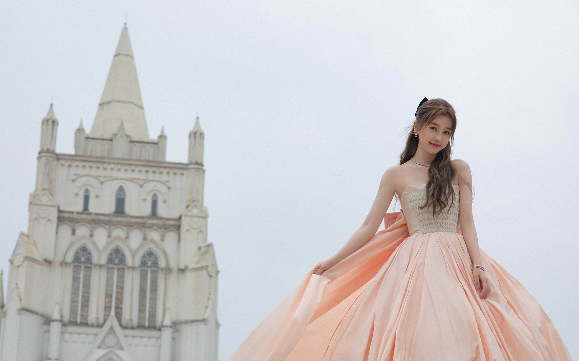 骑士连续得分压制尼克斯，哈利伯顿化身关键先生锁定胜局