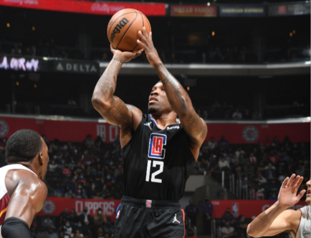 开云体育登录-上海队击败辽宁队，乔治成为关键先生